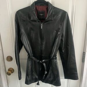 Colebrook & Co Women’s Medium Black Leather Jacket Stylish Belted Waist